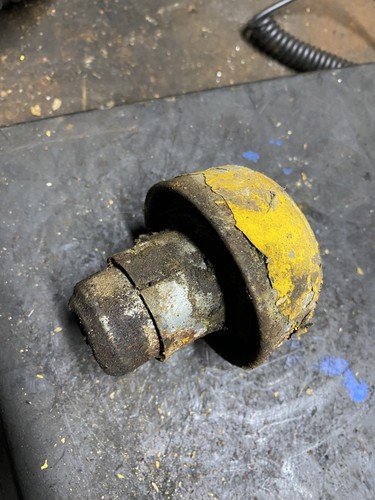 Fordson major engine - major, breather