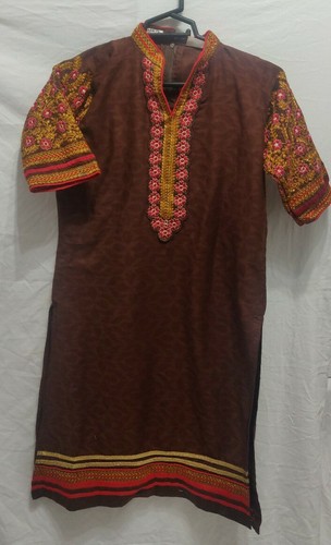 Indian pakistani ethanic - indian, suit