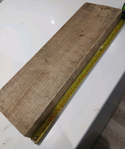Driftwood plank flat - flat, seaside