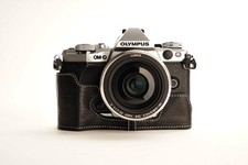 Genuine Real Leather Half Camera Case Bag for Olympus OMD EM5 II M2 Black Open