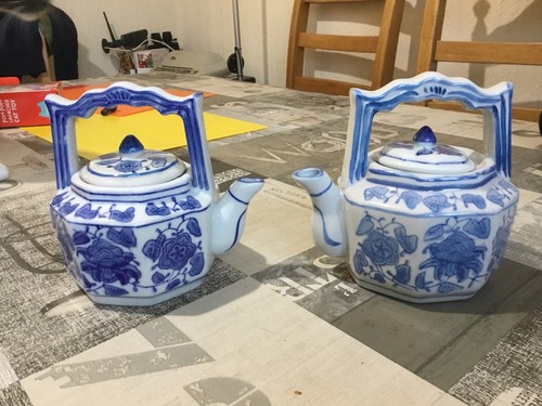 Novelty teapots - novelty,
