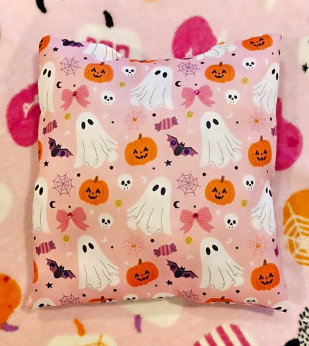 Square decorative cushion - square,