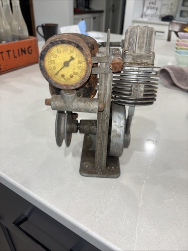 Vintage handy - (circa, 1935)