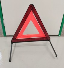 Halfords Foldable Warning