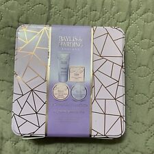 Baylis & Harding Jojoba+ Vanilla & Almond Oil  Giftset Giftset/ New
