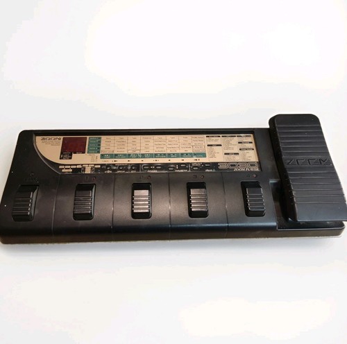 Zoom 3030 guitar multi effects - 3030,