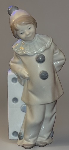Lladro standing clown girl - standing,