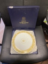 Royal Worcester Boxed White & Gold Trim Her Majesty Queen 50 Years Cake Platter
