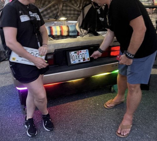 One kind license plate - of,