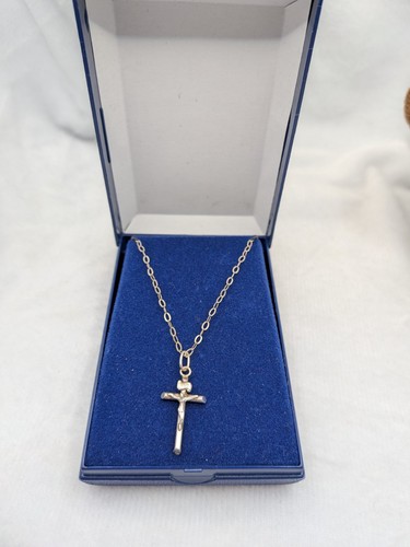 Vintage crucifixion necklace - vintage,