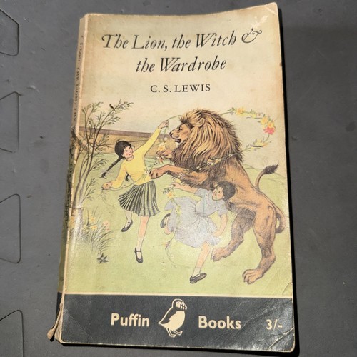 Lewis the lion - the, witch
