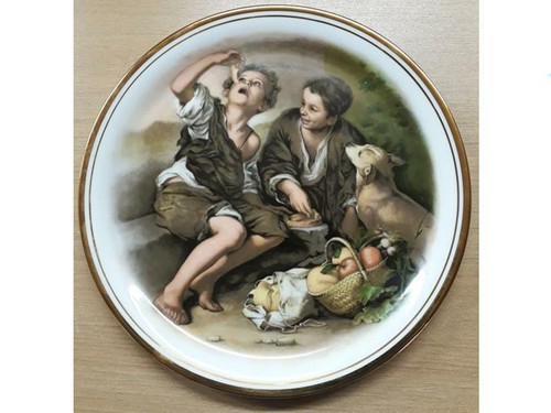 Decorative plate the beggar - plate,
