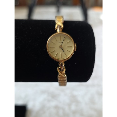 Vintage timex gold ladies - timex,