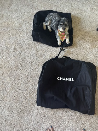 Chanel black travel garment - black,