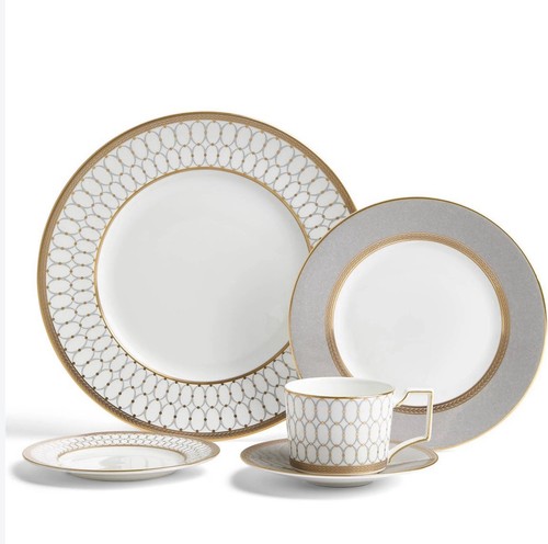 Off rrp wedgwood - 50%,