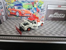 M2 Machines 1/64 1958  Chevrolet Apache Snow plow Tow truck Combine post Mint