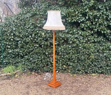 VINTAGE ART DECO OAK STANDARD