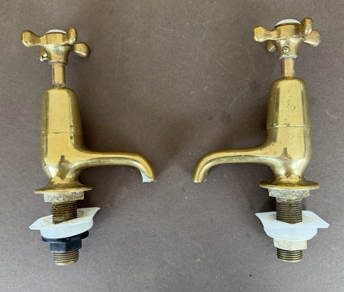 Pair bolding s bare - a,