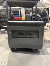 Snap-On STORM GREY Roll Cart / stool | A1 CONDITION!