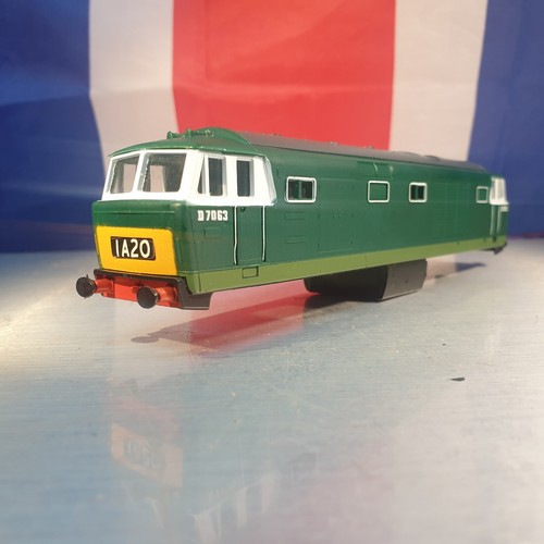 Hornby class locomotive - 00,