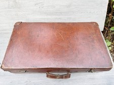 ANTIQUE FINNIGANS LEATHER SUITCASE TRAVEL LUGGAGE LONDON MANCHESTER