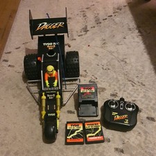 VINTAGE TYCO R/C DAGGER   remote controled car working with batteries 