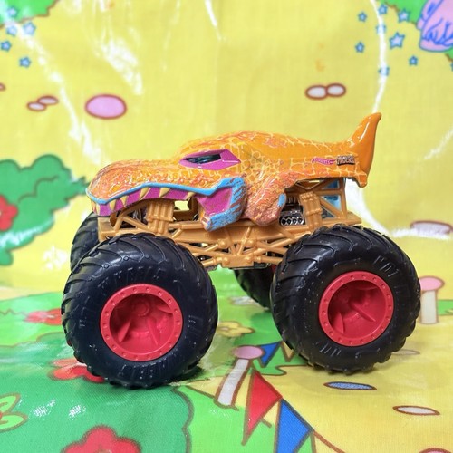 Hot wheels monster trucks - wheels,