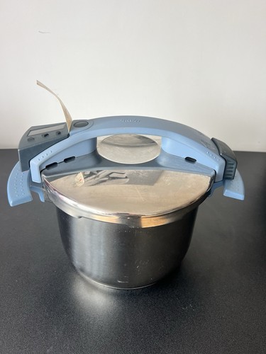 Fissler pressure cooker - fissler,