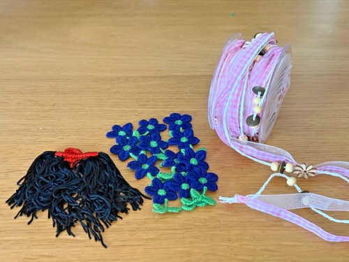 Mixed craft embellishments lot - embellishments,
