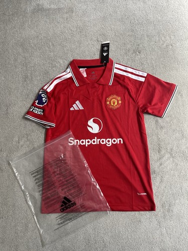 Manchester united kit - manchester,