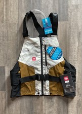 686 NWT Snowboard Ski Smarty Vest Hydra Stash Camo Running Hydration Top Small 