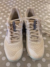 Ladies ASICS Netball Trainers Size 7.5