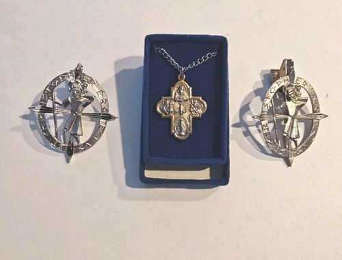 Vtg christopher protect - st.,