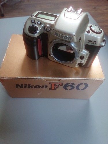 Nikon f60 35mm slr - film, camera