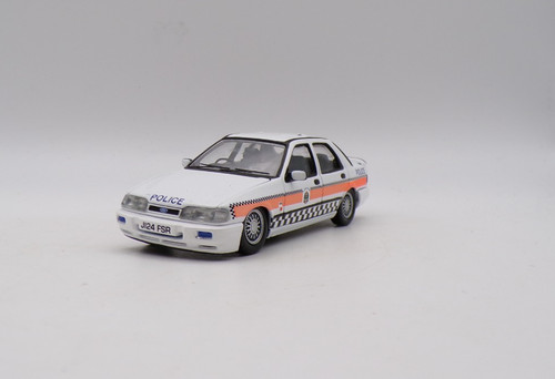 Vanguards ford sierra sapphire - vanguards,