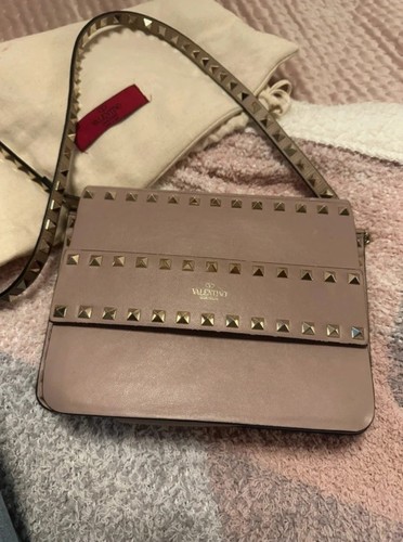 Valentino garavani rockstud - valentino,