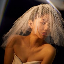 Halloween White lace Hair head Short Veil with Comb Women Bride Party Wedding