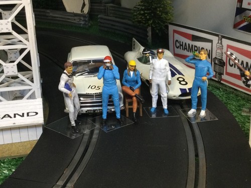 Scalextric figures slot - figures,, car