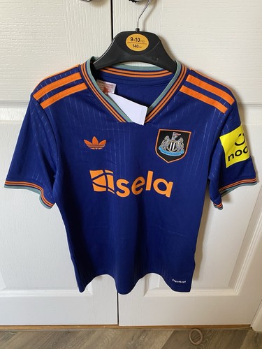 Newcastle united 3rd shirt - newcastle,