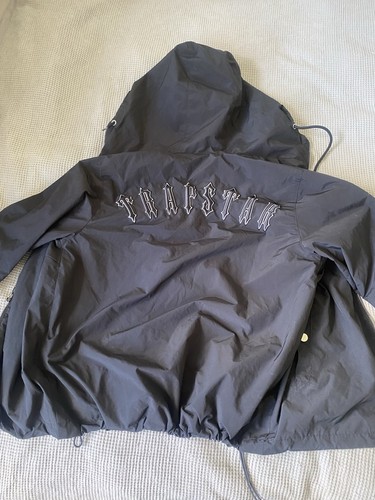 Trapstar windbreaker size s - in,