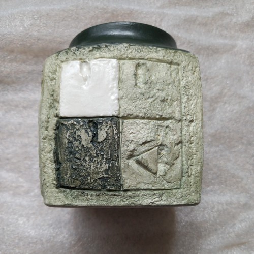 Vintage troika pottery - vintage,
