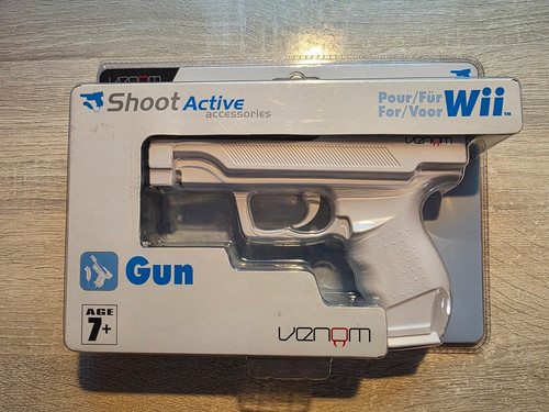 Venom light gun for nintendo - venom,