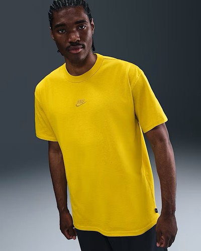 Size large nike sportswear - nike,