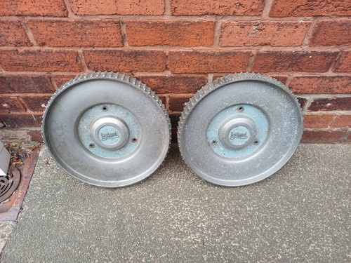 Leyland wheel steps vintage - leyland,