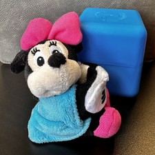 New Disney Cutie Cuff Minnie