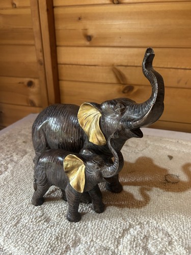 Bronze effect elephant - bronze‑effect,