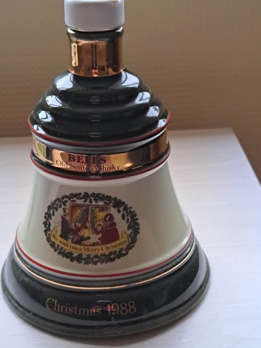 Collectable wade bell - wade,