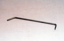 TOOL FOR ADJUSTING LEAF