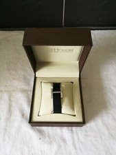 Saint St Honore  Wristcuff H