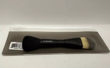 MAC Dual Ended makeup Brush